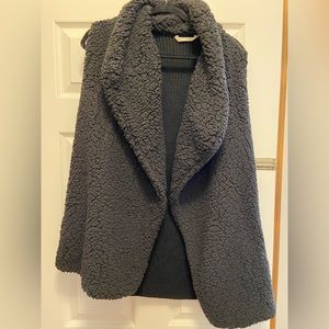 Soft Surroundings black faux sherling and knit vest. Size XL